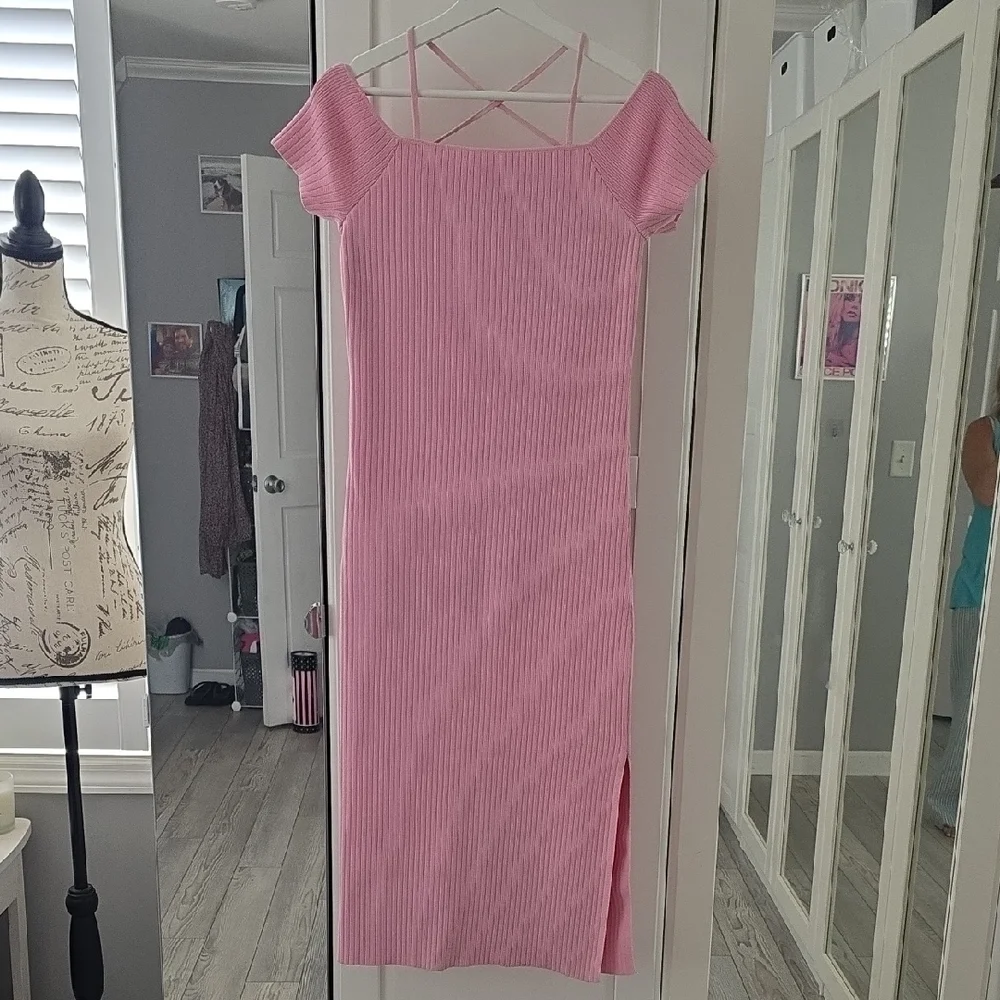 Wayf Deena Knit Off-Shoulder Midi Dress - Picture 5 of 5